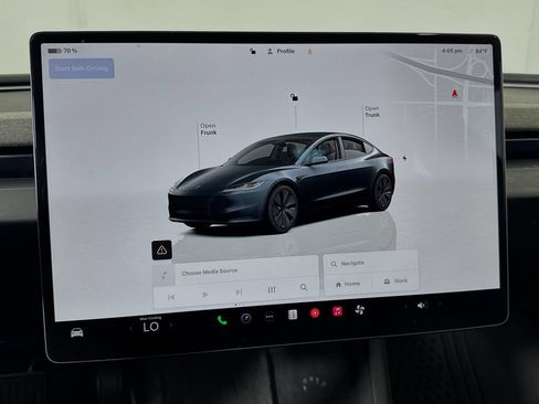 Used 2024 Tesla Model 3 Standard Range RWD image 19