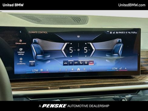 New 2026 BMW X5 xDrive50e w/ Climate Comfort Package AWD/4WD image 11