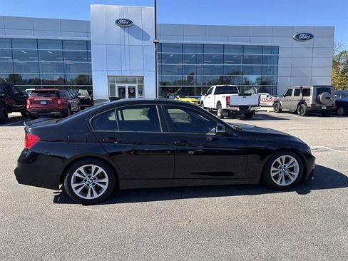 Used 2013 BMW 328i xDrive Sedan image 7