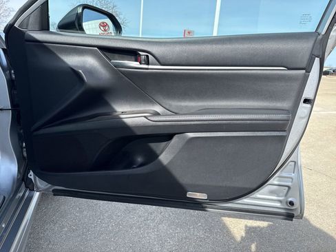 Used 2021 Toyota Camry XSE image 20