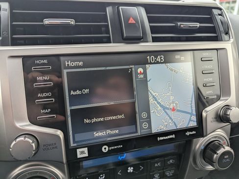 Used 2021 Toyota 4Runner Limited image 23