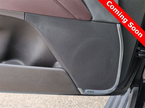 Used 2023 Cadillac Escalade Sport Platinum image 34