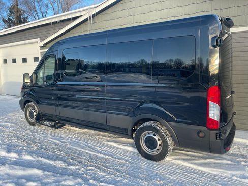 Used 2019 Ford Transit 350 XL image 13