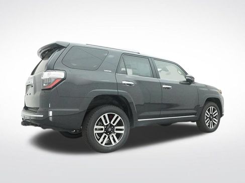 Used 2024 Toyota 4Runner Limited AWD/4WD image 29