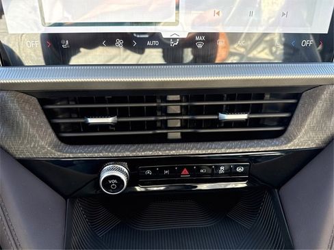 New 2026 Ford Explorer Platinum w/ LUX Leather Package image 24