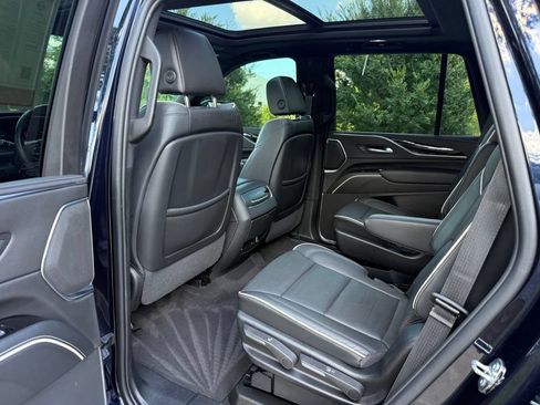 Used 2023 Cadillac Escalade Sport AWD/4WD image 27