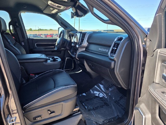 Used 2026 RAM 2500 Laramie AWD/4WD image 16