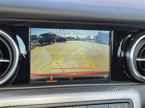 Certified 2019 Mercedes-Benz SLC 300 image 23