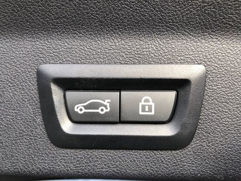 Used 2021 BMW X3 sDrive30i w/ Executive Package image 40