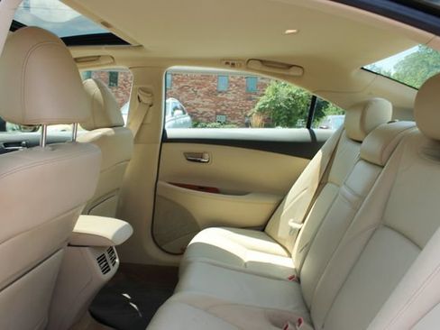 Used 2010 Lexus ES 350 FWD image 28