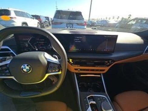 Used 2025 BMW 330i xDrive Sedan image 6