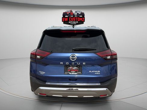 Used 2021 Nissan Rogue Platinum AWD/4WD image 6