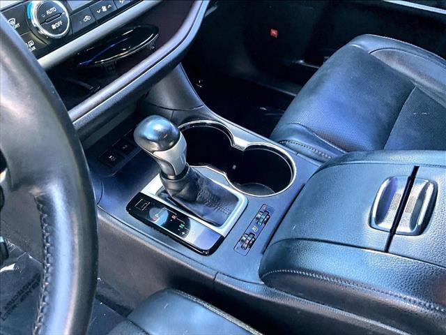 Used 2017 Toyota Highlander Limited FWD image 15