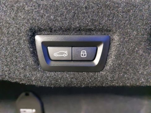 New 2026 BMW 530i w/ Premium Package image 13