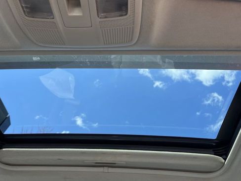 Used 2016 MAZDA MAZDA3 i Grand Touring image 21