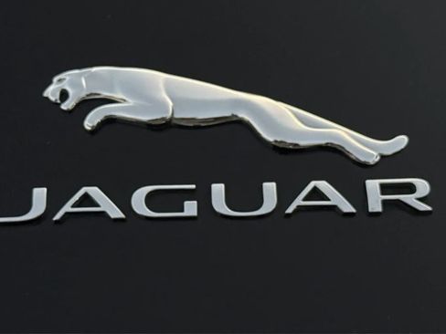 Used 2017 Jaguar F-TYPE Coupe RWD image 37