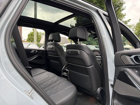 Used 2026 BMW X5 xDrive40i w/ M Sport Package AWD/4WD image 18