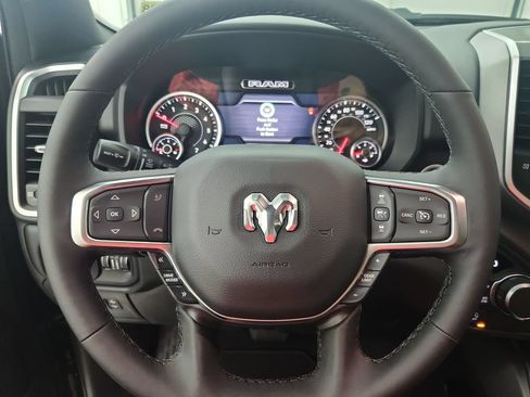 New 2026 RAM 1500 Big Horn AWD/4WD image 5