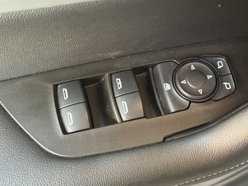 Used 2021 Chevrolet Blazer LT FWD image 14