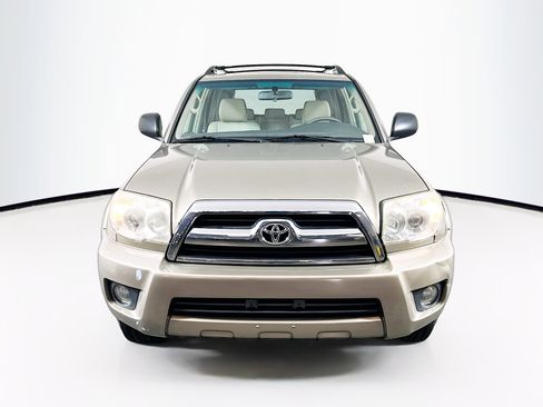 Used 2008 Toyota 4Runner SR5 image 2