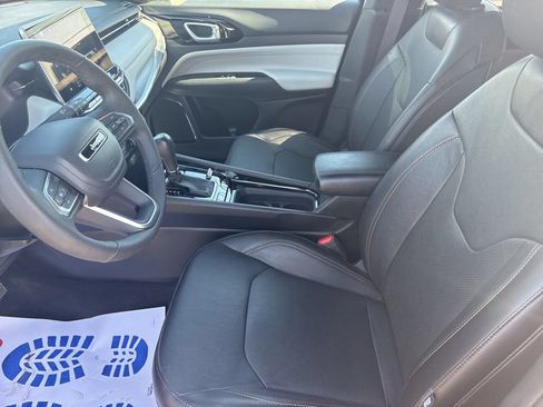 Certified 2023 Jeep Compass Limited AWD/4WD image 17