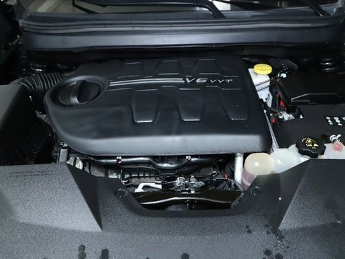 Used 2022 Jeep Cherokee Limited image 37