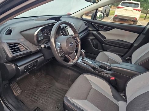 Used 2021 Subaru Crosstrek 2.0i Premium w/ Moonroof Package AWD/4WD image 7