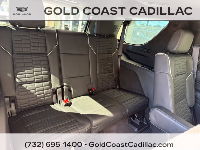 Certified 2024 Cadillac Escalade V w/ LPO, ONYX Package AWD/4WD image 14