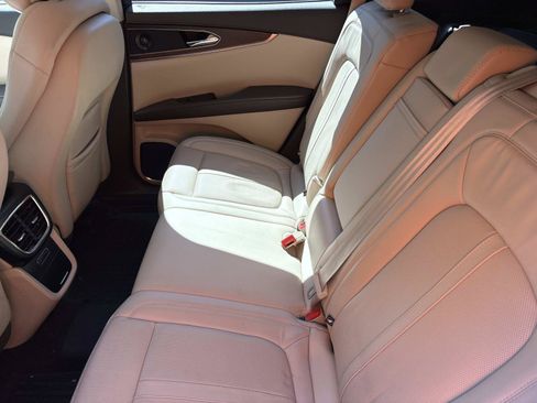 Used 2020 Lincoln Nautilus Reserve w/ Equipment Group 201A AWD/4WD image 29