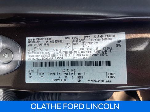 Used 2022 Lincoln Corsair Reserve w/ Equipment Group 201A image 28