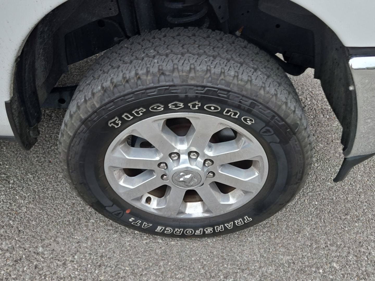 Used 2026 RAM 2500 Laramie AWD/4WD image 9