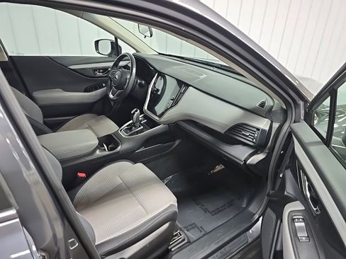 Used 2022 Subaru Outback Premium image 15