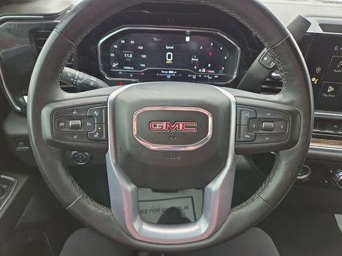 Used 2023 GMC Sierra 1500 Elevation AWD/4WD image 17