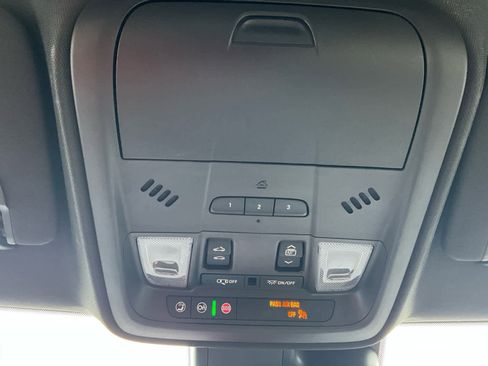 Used 2021 Cadillac XT4 Sport image 20