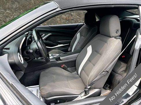 Used 2020 Chevrolet Camaro LT RWD image 20