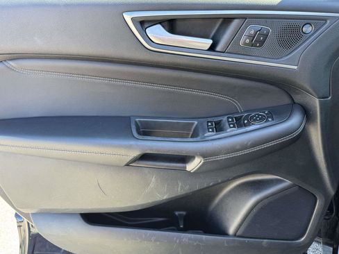 Used 2024 Ford Edge Titanium AWD/4WD image 17