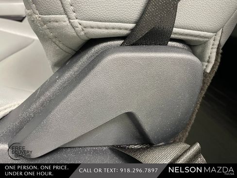 Used 2022 Ford F150 Lightning Pro image 18