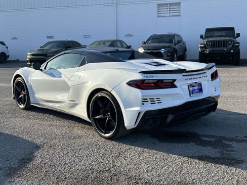Used 2024 Chevrolet Corvette E-Ray w/ Stealth Interior Trim Package image 5
