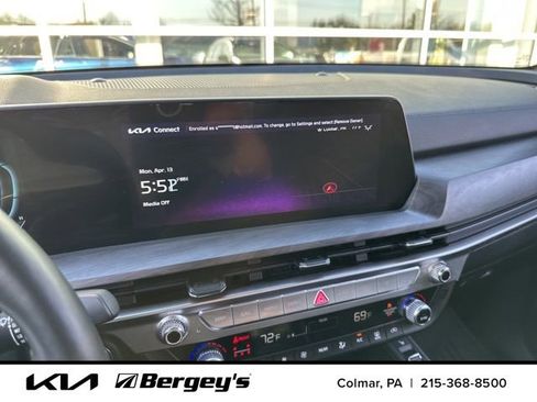 Certified 2025 Kia Telluride EX X-Line image 9