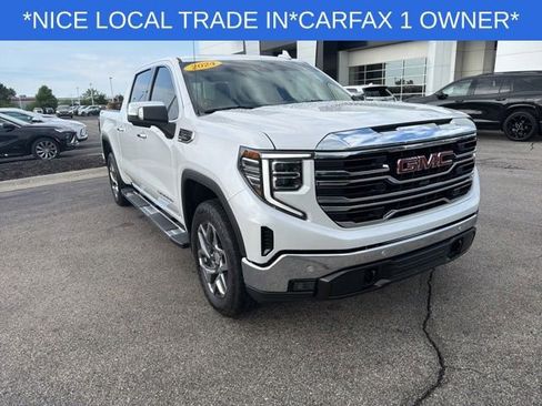 Used 2024 GMC Sierra 1500 SLT w/ SLT Premium Plus Package AWD/4WD image 16