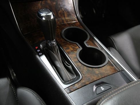 Used 2014 Chevrolet Impala LT w/ Convenience Package image 14