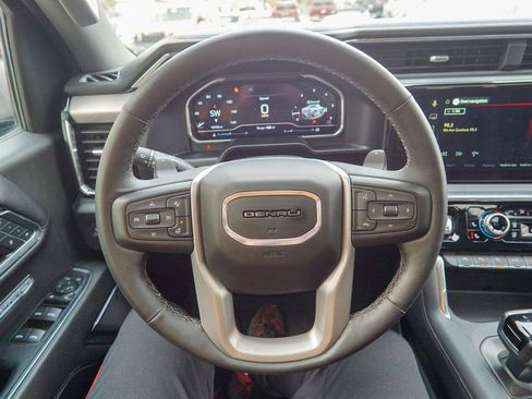 Used 2024 GMC Sierra 1500 Denali AWD/4WD image 23