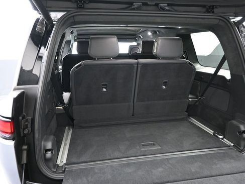 Used 2023 Rivian R1S Adventure image 30