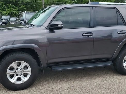 Used 2019 Toyota 4Runner SR5 Premium AWD/4WD image 15