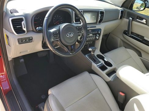 Used 2019 Kia Sportage EX w/ Option Group 040 image 4