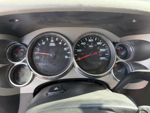 Used 2013 GMC Sierra 2500 W/T w/ Snow Plow Prep Package AWD/4WD image 26