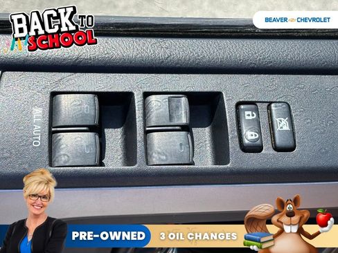 Used 2018 Toyota 4Runner SR5 AWD/4WD image 36