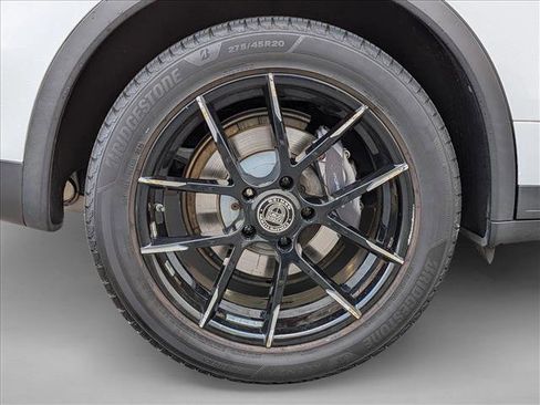 Used 2013 Porsche Cayenne AWD/4WD image 24