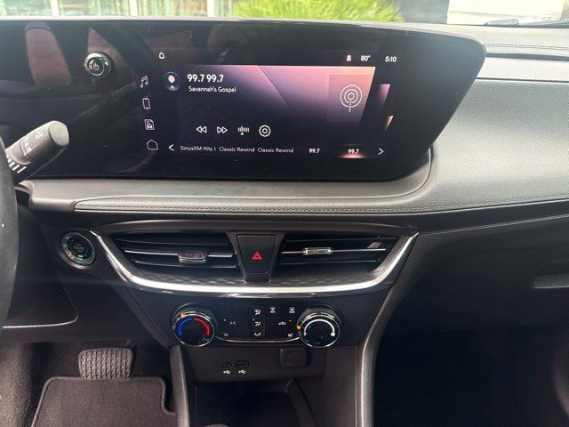 Used 2024 Buick Encore GX Preferred w/ Comfort Package FWD image 10