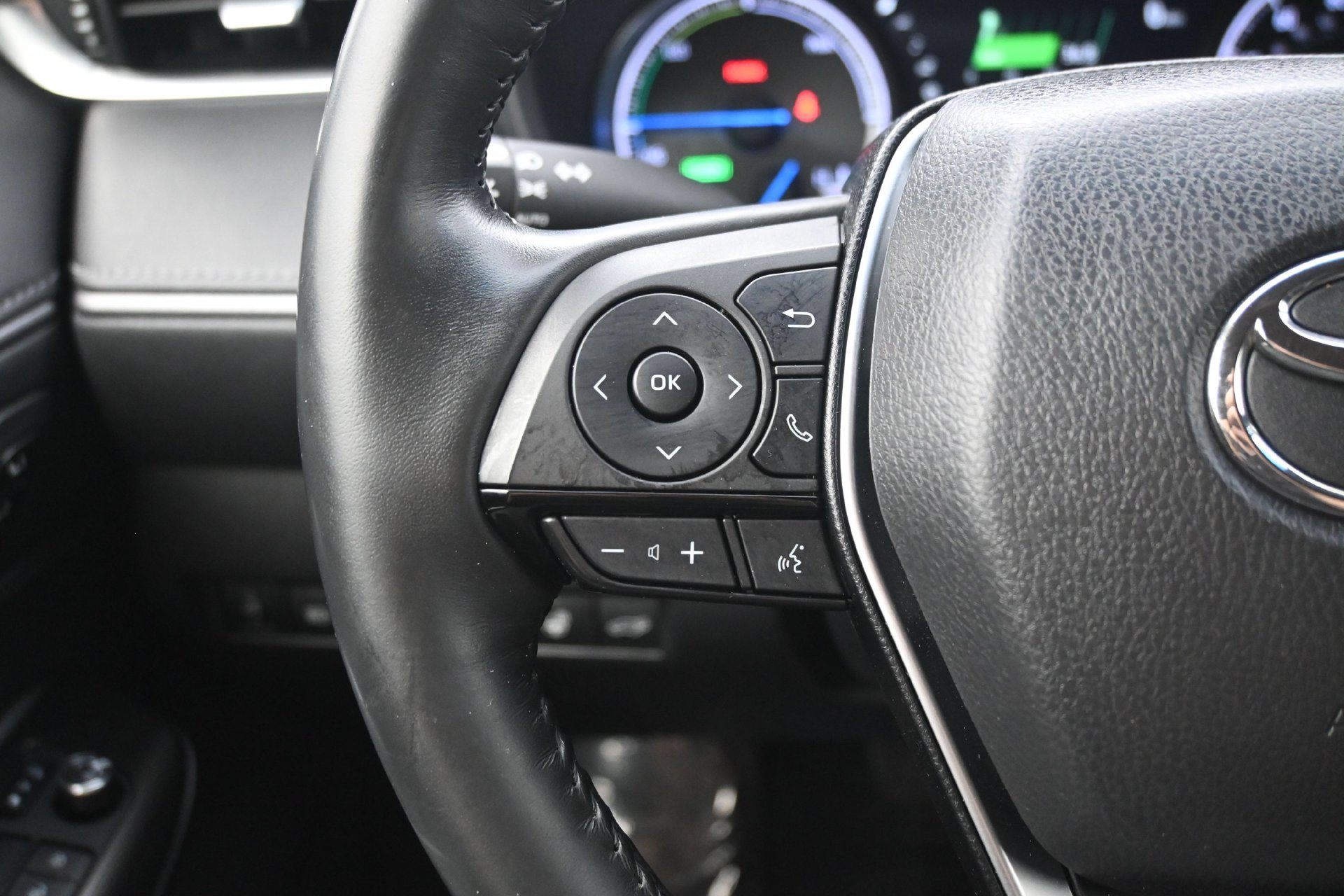 Used 2021 Toyota Venza Limited w/ Advanced Technology Package AWD/4WD image 21